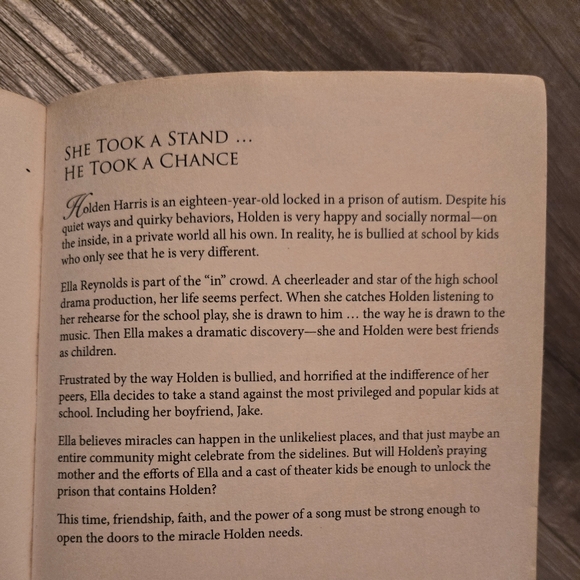 Karen Kingsbury - Unlocked - Adult Fiction - Picture 3 of 3